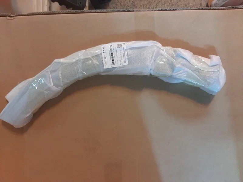 زه گلگیر عقب راست ام وی ام x55 pro